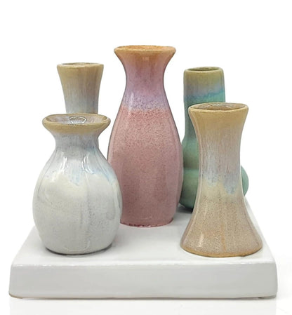 Mea-Living 5 mini vasi su vassoio quadrato in ceramica, multicolore